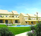 Duquesa Townhouses in Puerto Duquesa-Estepona, Costa del Sol.  SSM063